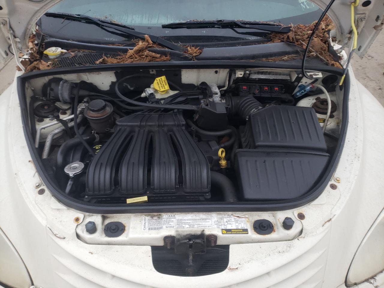 Photo 7 from auction – 2005 CHRYSLER PT CRUISER with VIN 3C4FY58B95T593082