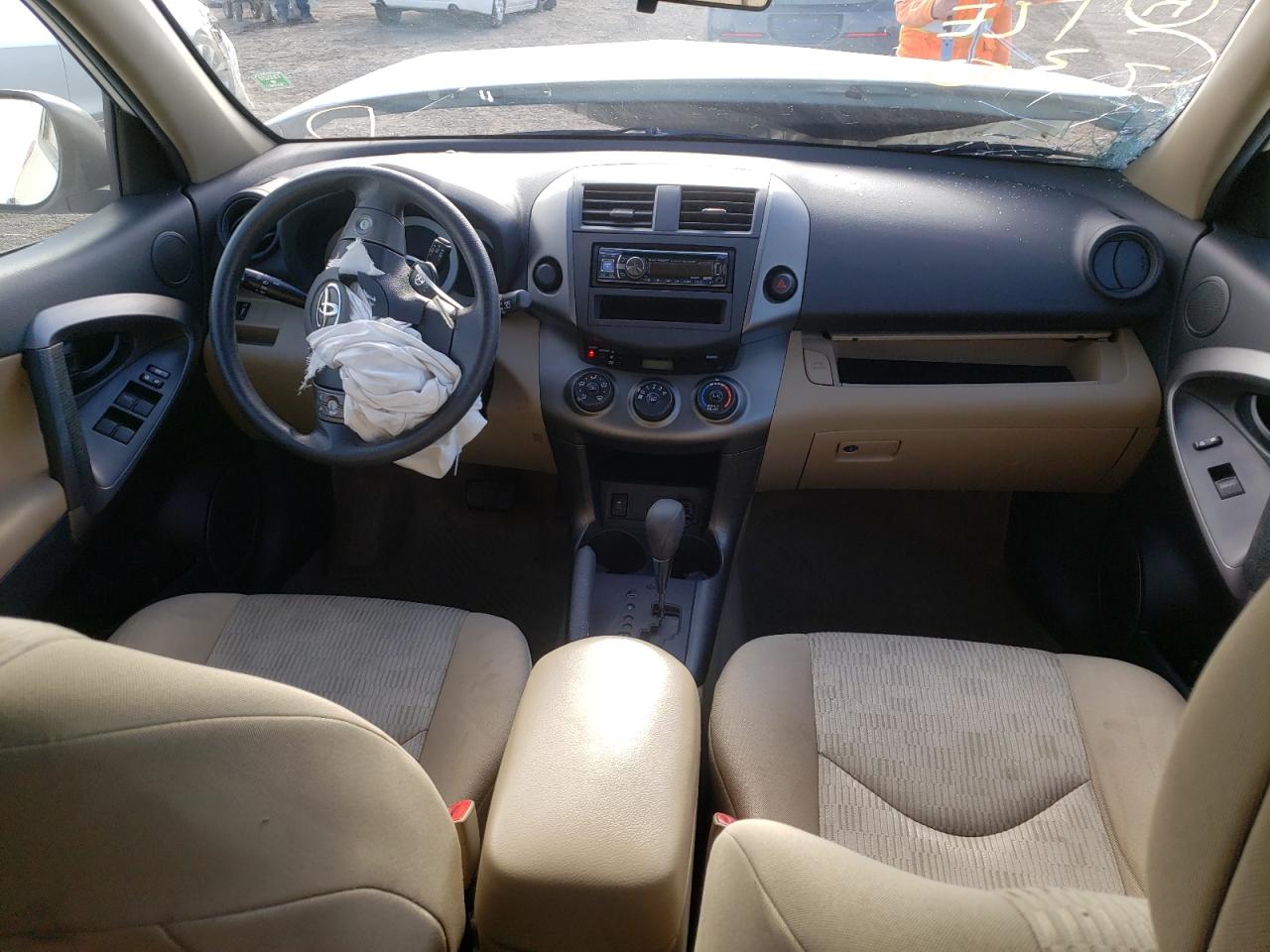Photo 9 from auction – 2012 TOYOTA RAV4 with VIN 2T3ZF4DV2CW130607