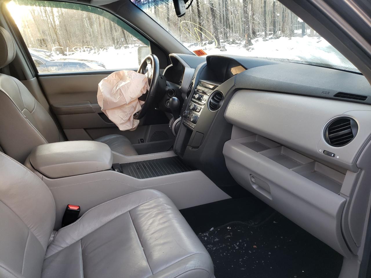 Photo 5 from auction – 2012 HONDA PILOT EXL with VIN 5FNYF4H50CB047317