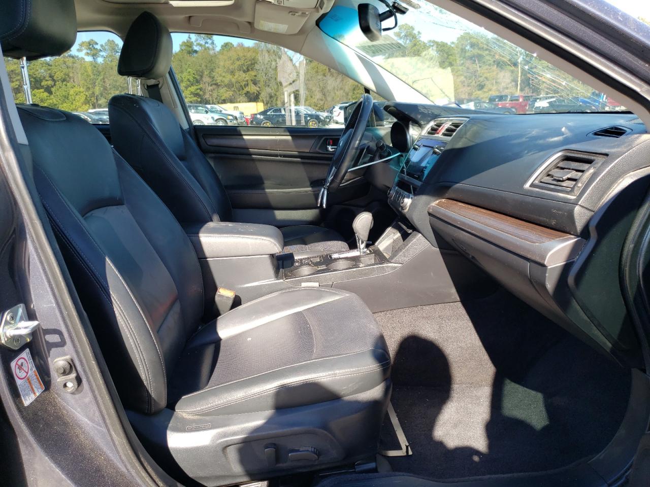 Photo 5 from auction – 2015 SUBARU LEGACY 2.5 with VIN 4S3BNBL67F3009792