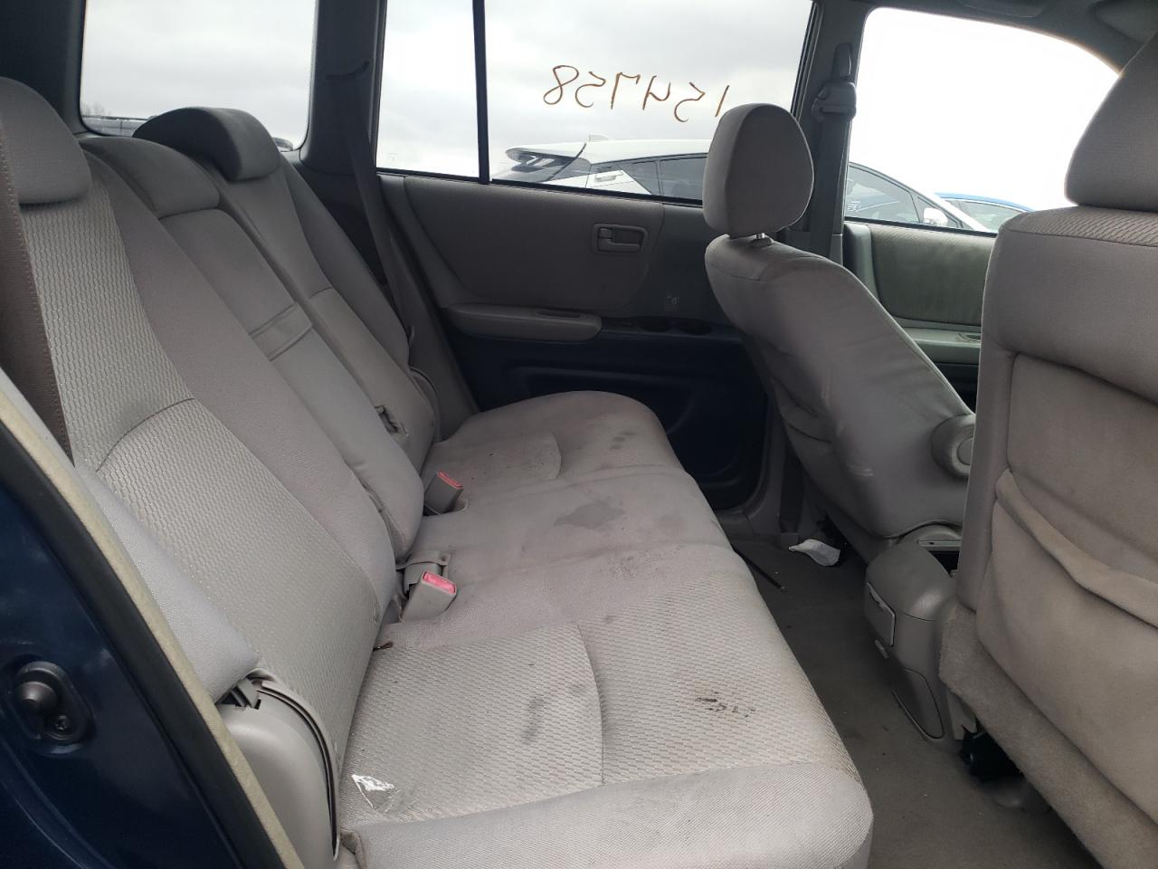 Photo 6 from auction – 2005 TOYOTA HIGHLANDER with VIN JTEDP21A250048179
