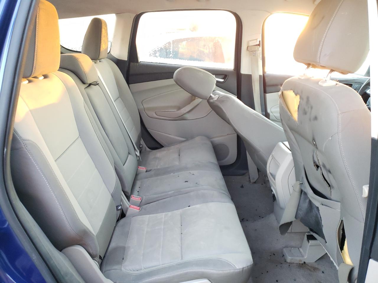 Photo 6 from auction – 2015 FORD ESCAPE SE with VIN 1FMCU0G78FUC61183