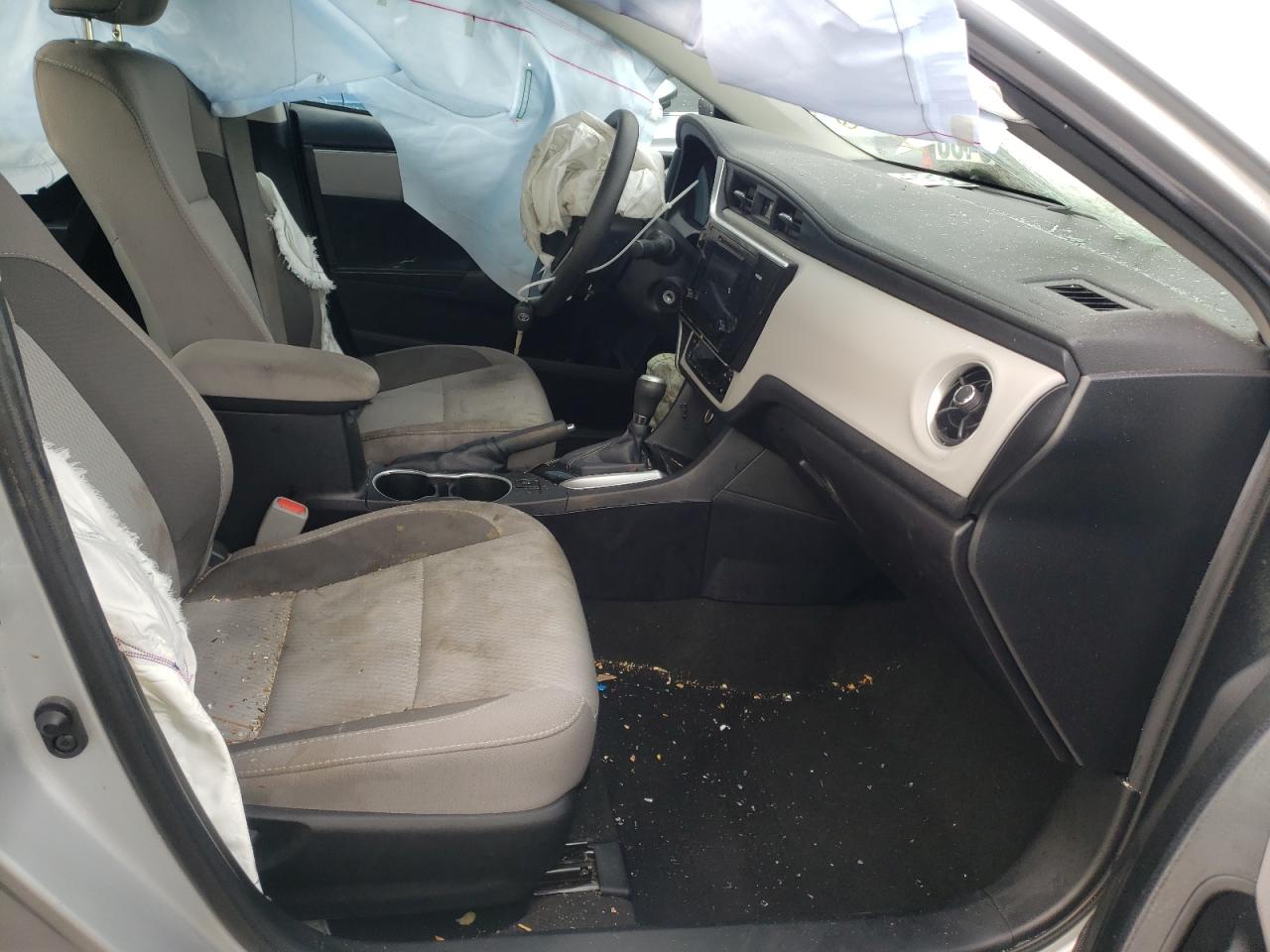 Photo 5 from auction – 2017 TOYOTA COROLLA L with VIN 2T1BURHEXHC920821