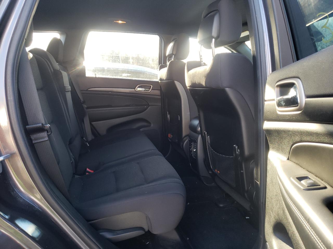 Photo 6 from auction – 2015 JEEP GRAND CHER with VIN 1C4RJFAG4FC793877