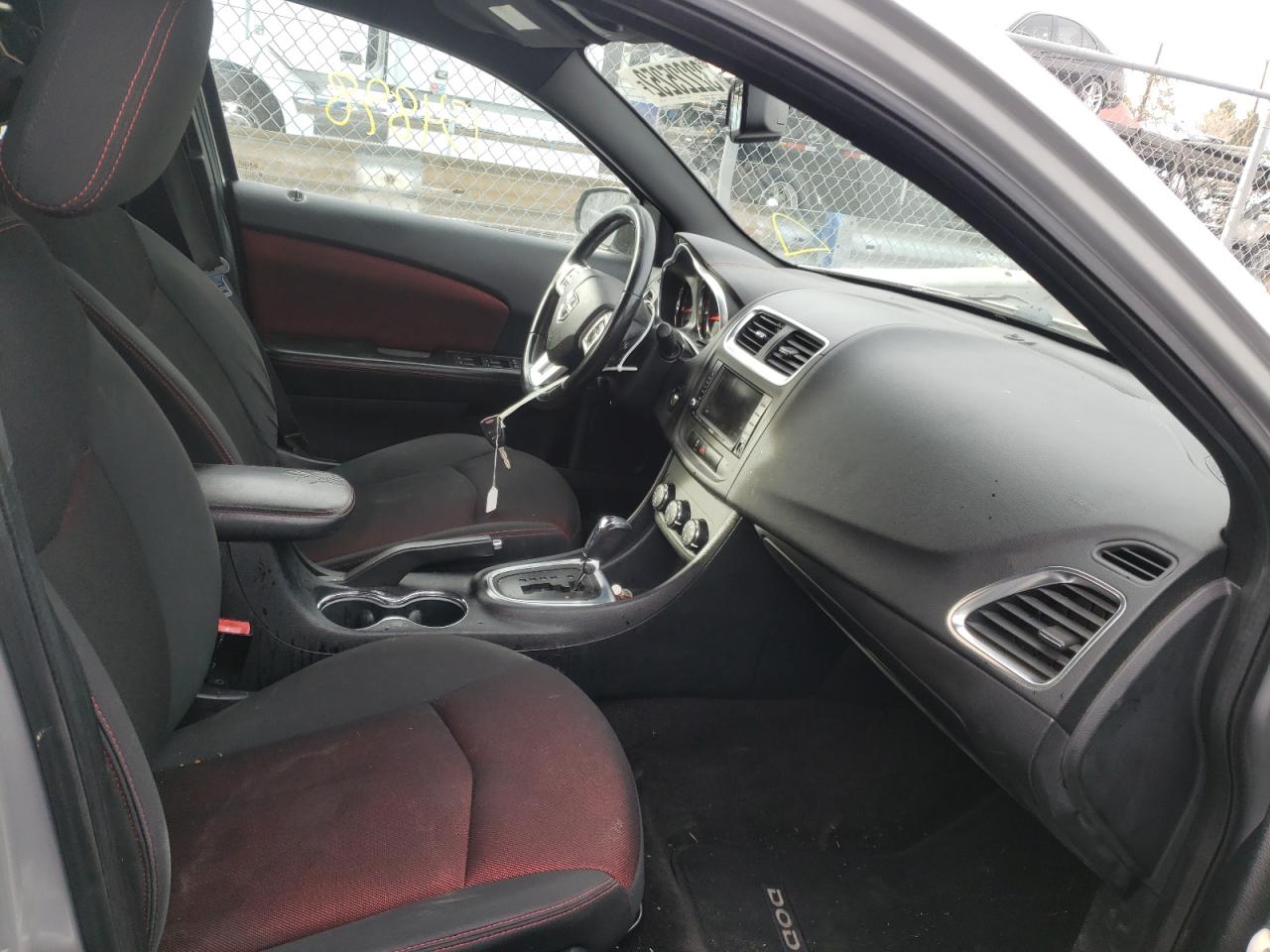 Photo 5 from auction – 2011 DODGE AVENGER MA with VIN 1B3BD1FG1BN574492