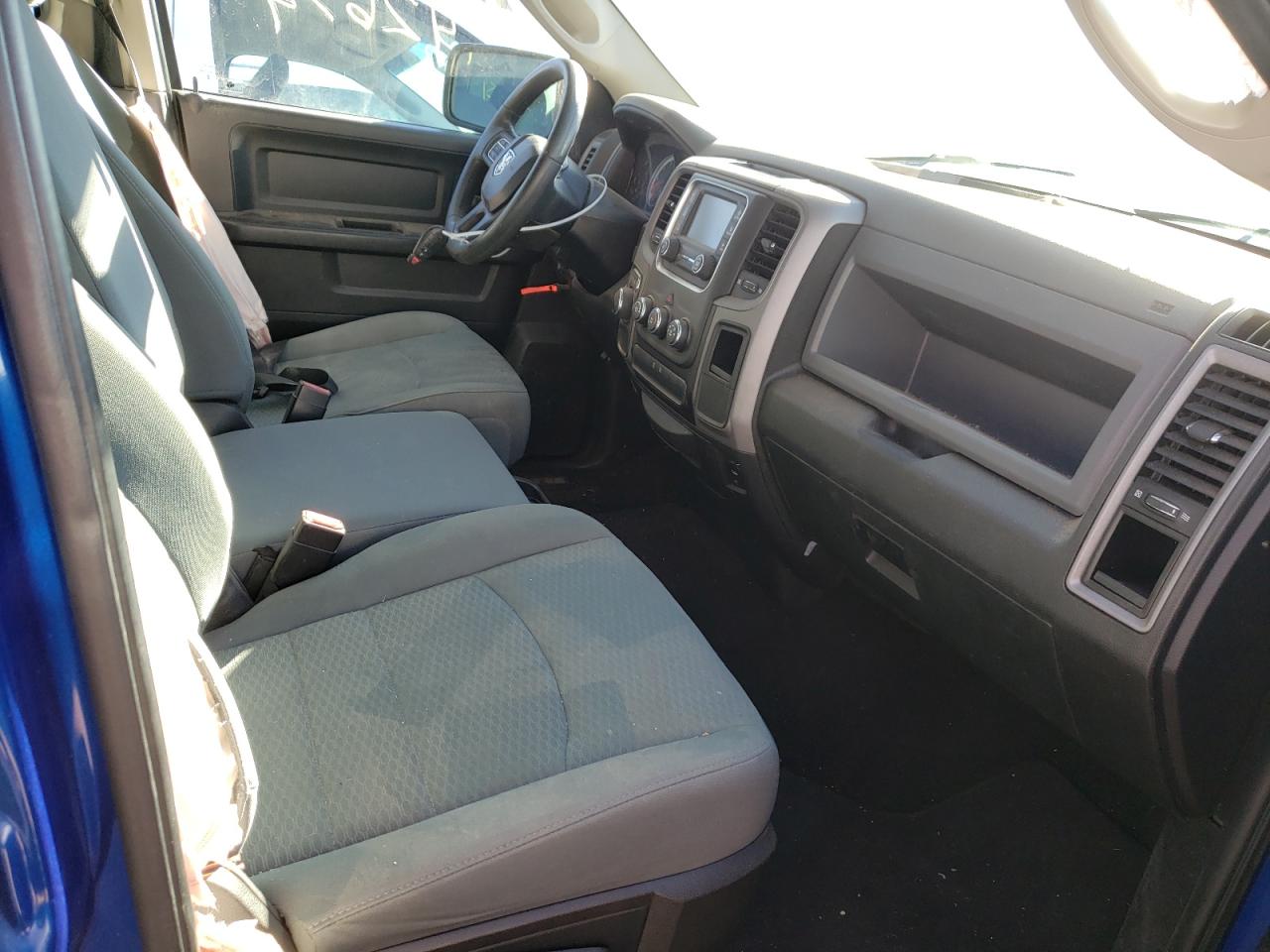Photo 5 from auction – 2014 RAM 1500 ST with VIN 1C6RR6KT9ES390414
