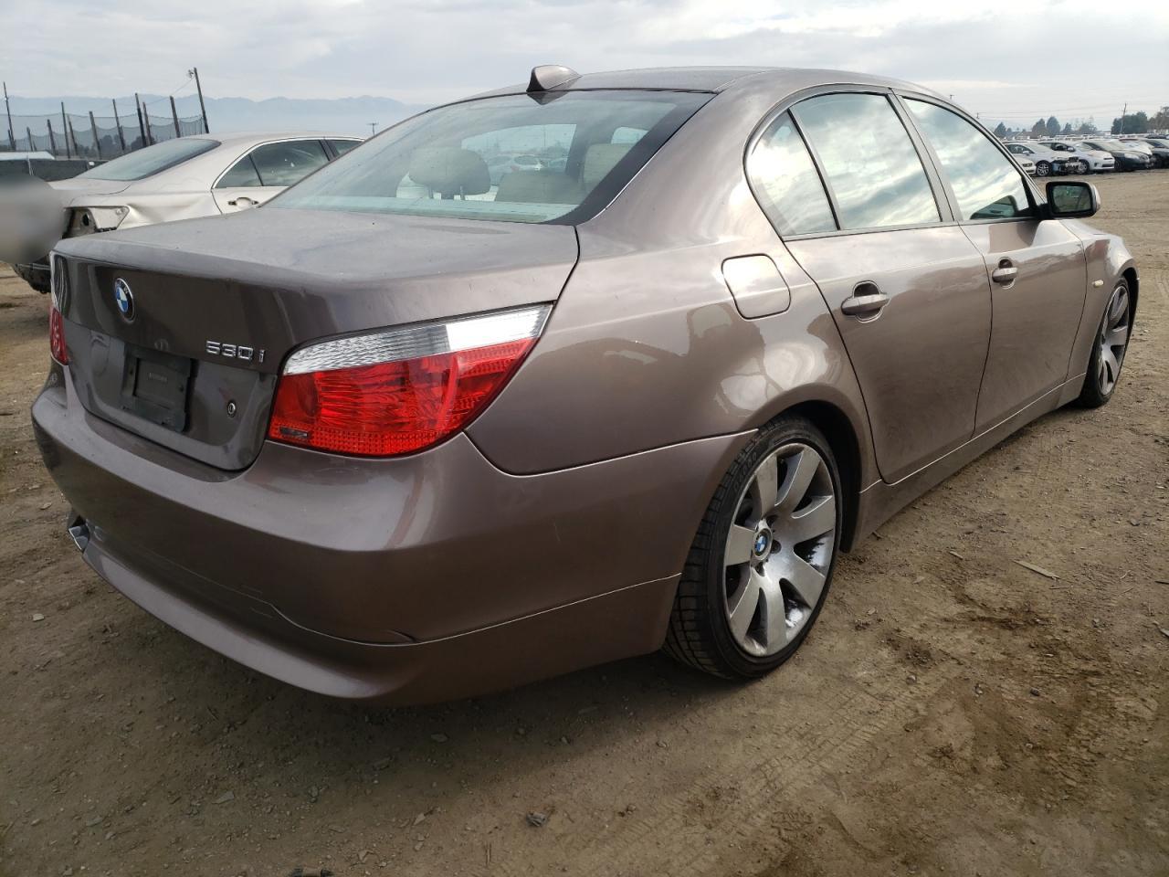Photo 4 from auction – 2006 BMW 530 I with VIN WBANE73576CM35917