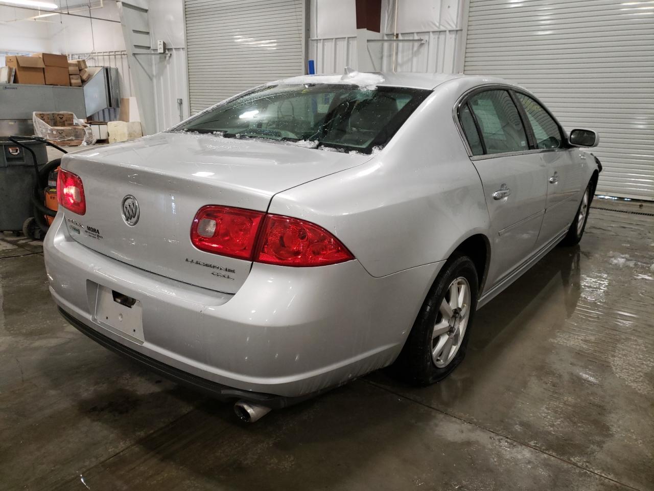 Photo 4 from auction – 2011 BUICK LUCERNE CX with VIN 1G4HC5EM4BU132088