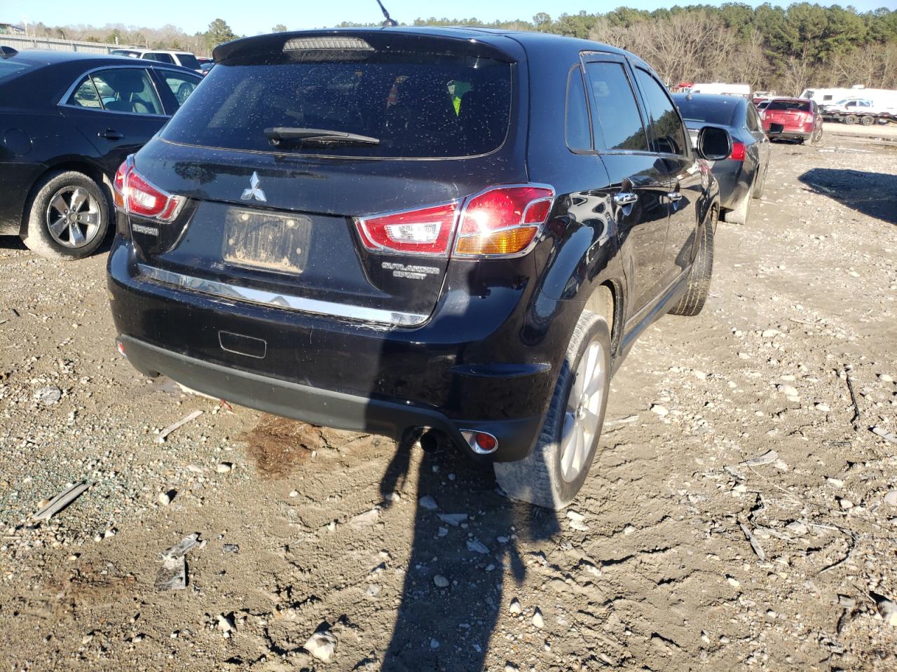 Photo 4 from auction – 2015 MITSUBISHI OUTLANDER with VIN 4A4AP3AU9FE008105