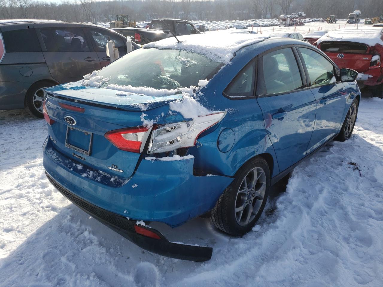 Photo 4 from auction – 2014 FORD FOCUS SE with VIN 1FADP3F26EL413060