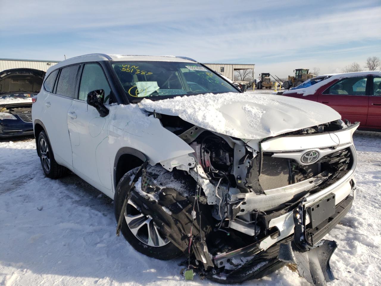 TOYOTA HIGHLANDER 2021 with VIN 5TDGZRBH3MS551389 - Photo from auction