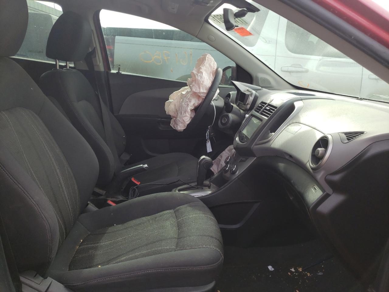 Photo 5 from auction – 2015 CHEVROLET SONIC LT with VIN 1G1JC5SH5F4215699