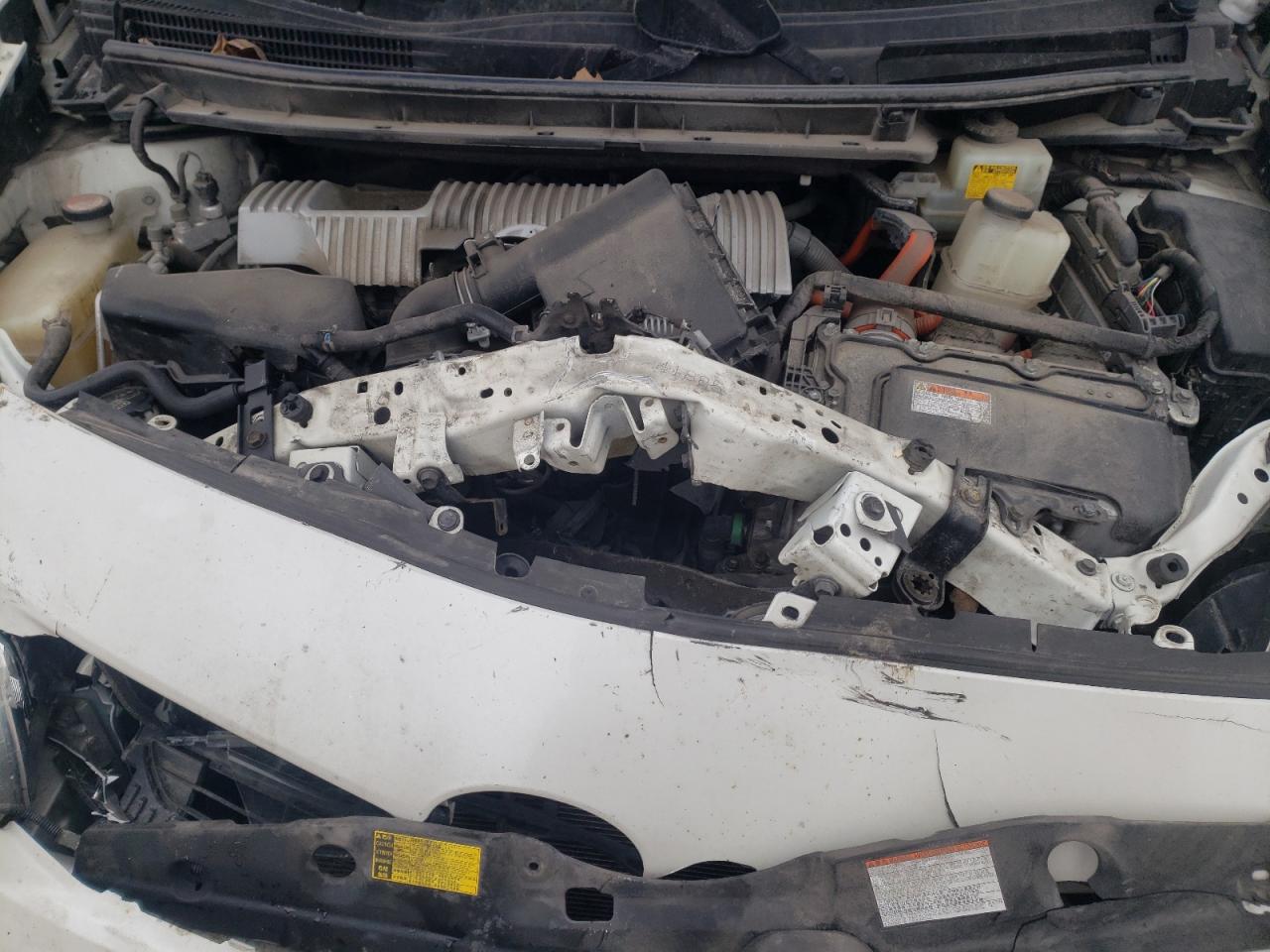 Photo 7 from auction – 2015 TOYOTA PRIUS with VIN JTDKN3DU5F0453032