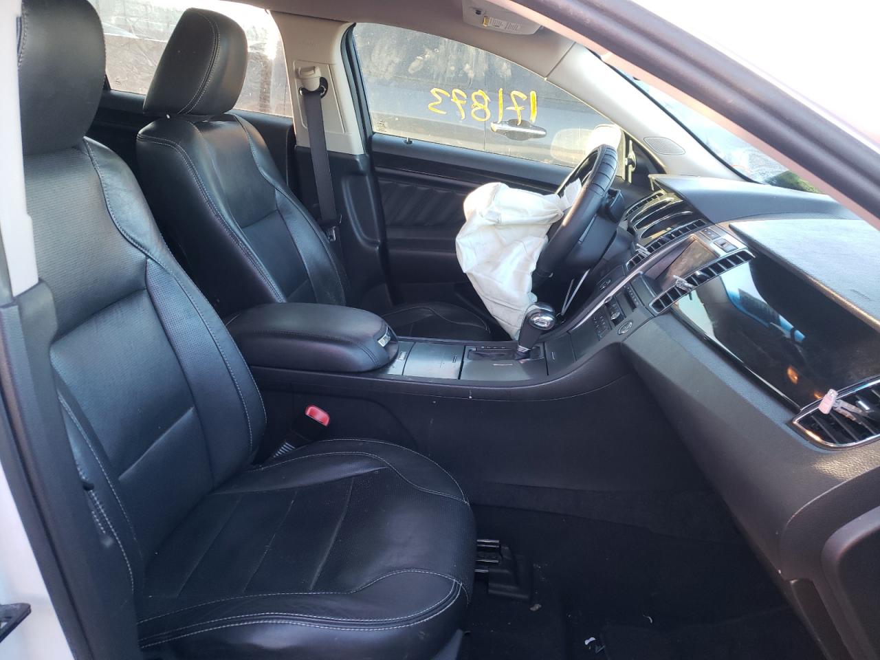 Photo 5 from auction – 2010 FORD TAURUS LIM with VIN 1FAHP2FW1AG109166