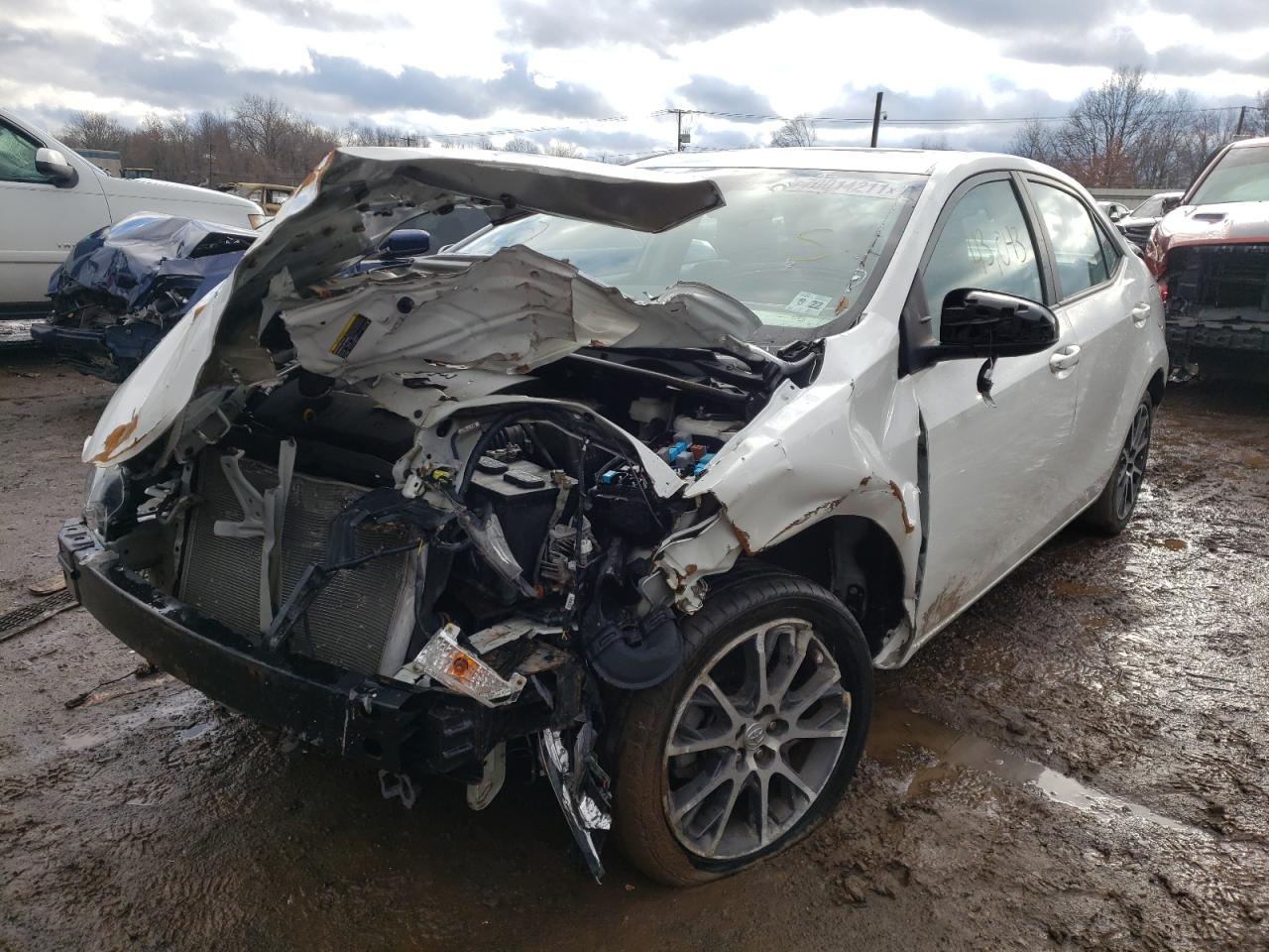 Photo 9 from auction – 2017 TOYOTA COROLLA L with VIN 5YFBURHE1HP580183