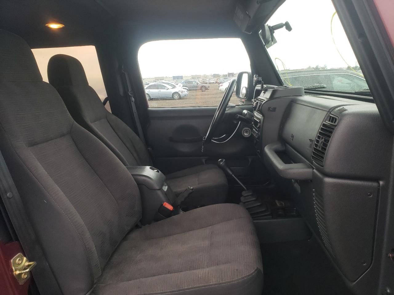 Photo 5 from auction – 2003 JEEP WRANGLER C with VIN 1J4FA39S63P356097
