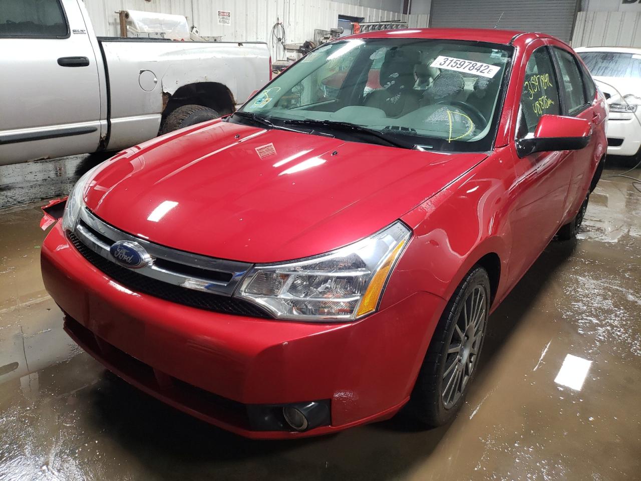 Photo 2 from auction – 2009 FORD FOCUS SES with VIN 1FAHP36N09W171978