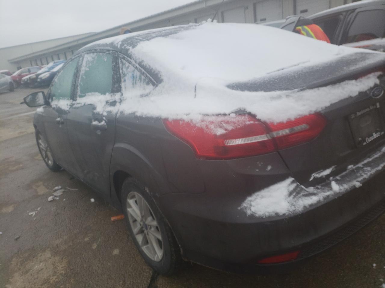 Photo 3 from auction – 2018 FORD FOCUS SE with VIN 1FADP3F21JL206893