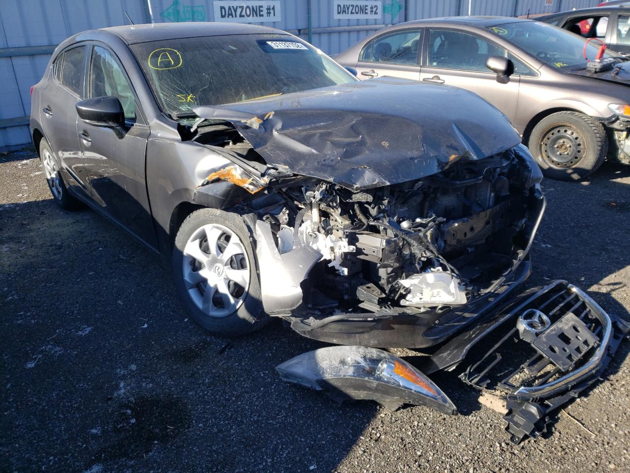 MAZDA 3 TOURING 2018 with VIN 3MZBN1L76JM232994 - Photo from auction