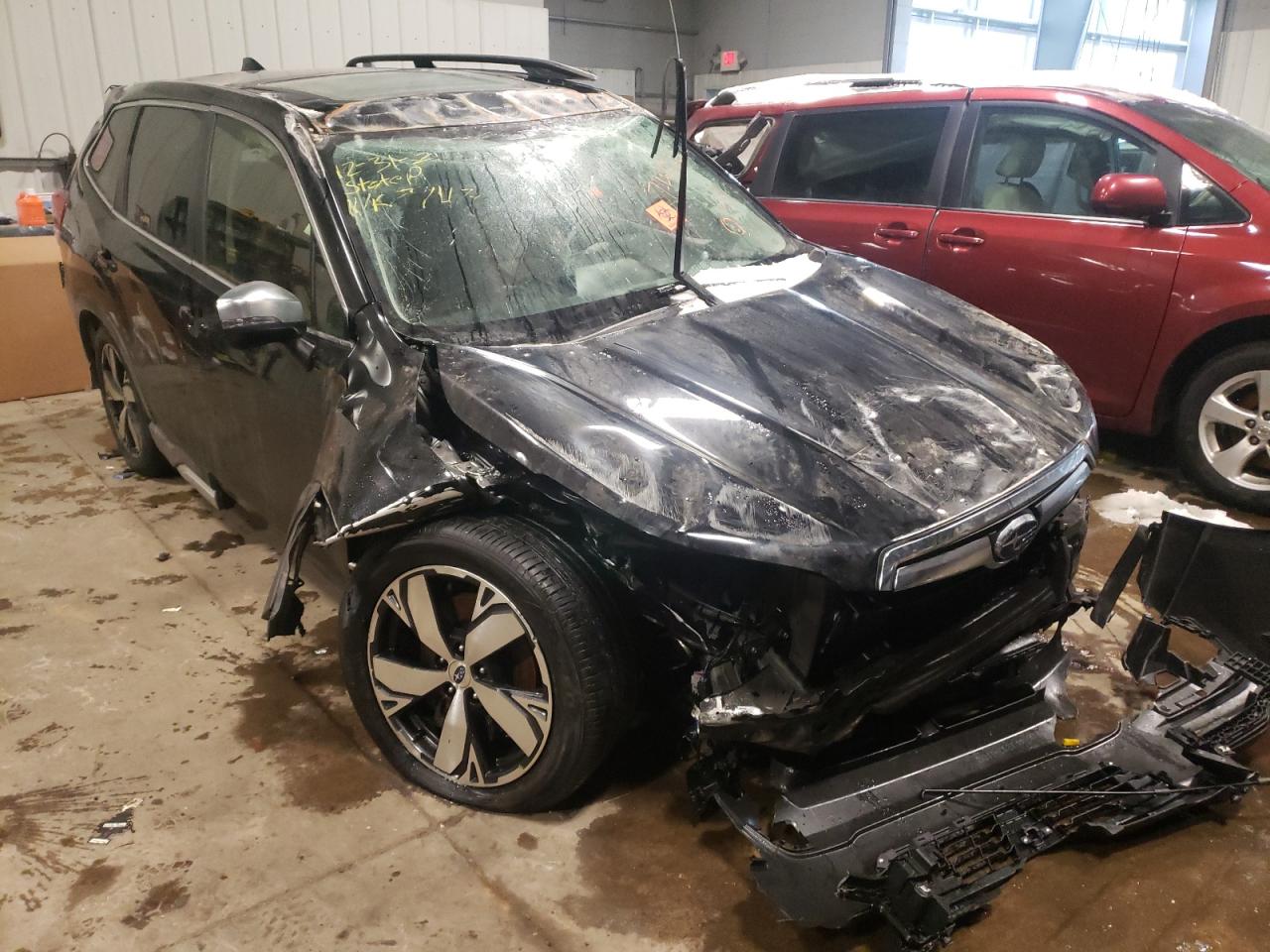 Photo 1 from auction – 2020 SUBARU FORESTER T with VIN JF2SKAXC3LH599153