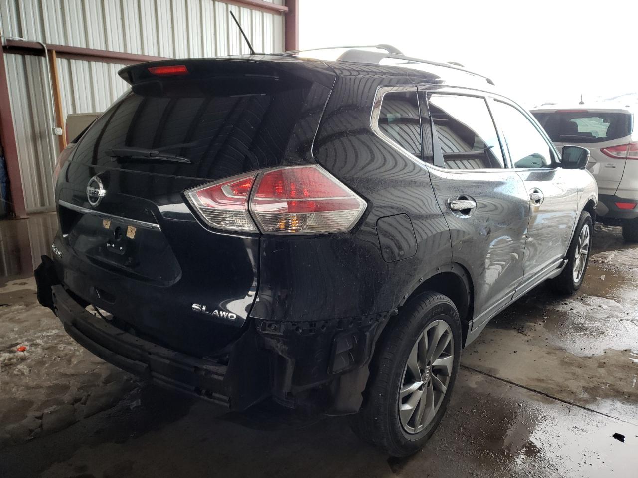 Photo 4 from auction – 2015 NISSAN ROGUE S with VIN 5N1AT2MV3FC796176