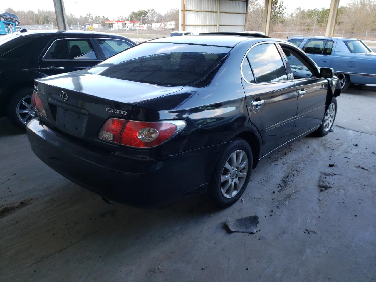 Photo 4 from auction – 2003 LEXUS ES 300 with VIN JTHBF30G330127849