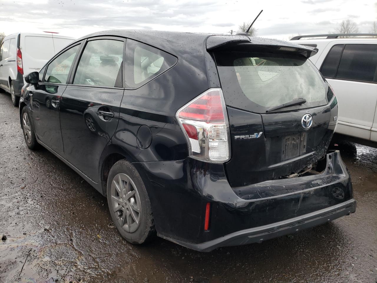 Photo 3 from auction – 2015 TOYOTA PRIUS V with VIN JTDZN3EU0FJ021519