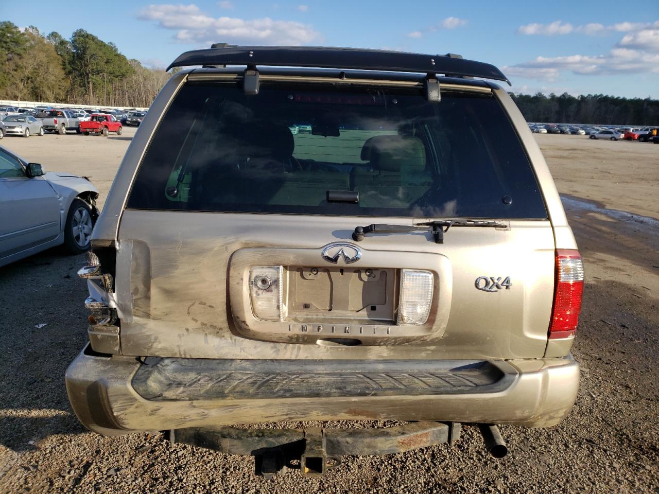 Photo 9 from auction – 2002 INFINITI QX4 with VIN JNRDR09X72W211610
