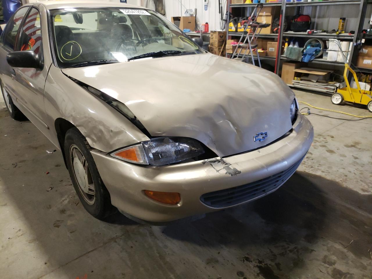 Photo 9 from auction – 1996 CHEVROLET CAVALIER L with VIN 1G1JF5246T7165572