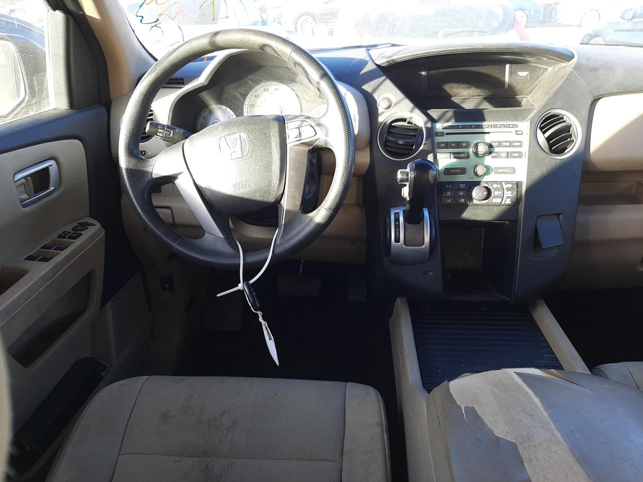 Photo 9 from auction – 2009 HONDA PILOT LX with VIN 5FNYF38259B026603
