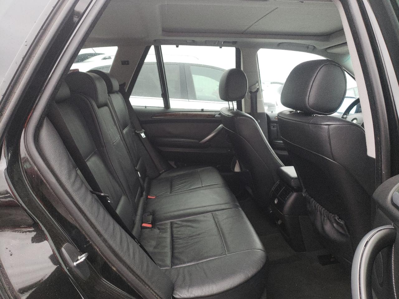 Photo 6 from auction – 2005 BMW X5 with VIN 5UXFA13555LY22737