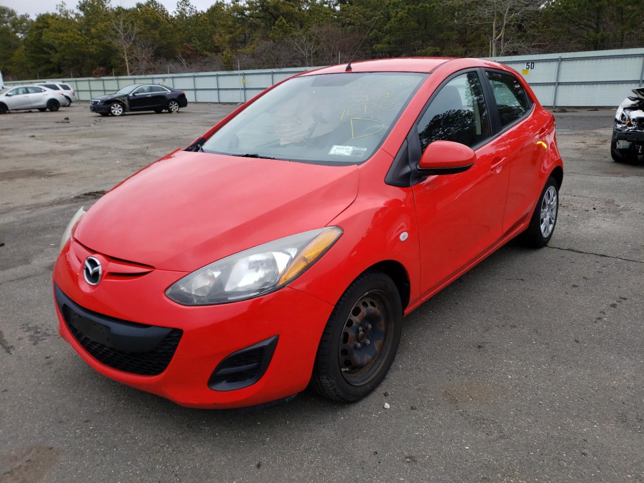 Photo 2 from auction – 2013 MAZDA MAZDA2 with VIN JM1DE1KZ2D0164263