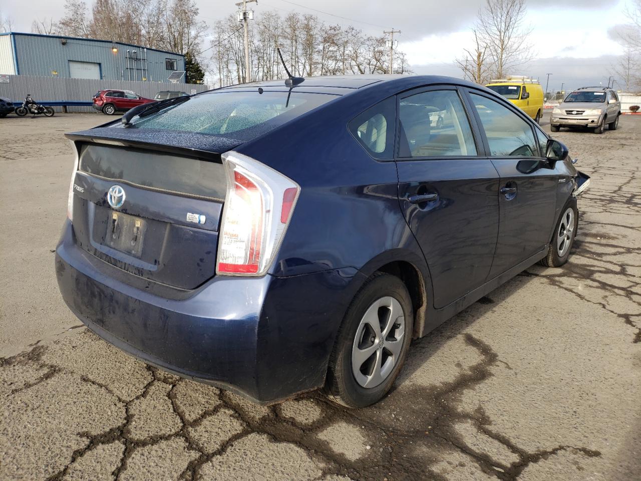 Photo 4 from auction – 2015 TOYOTA PRIUS with VIN JTDKN3DU3F1907126