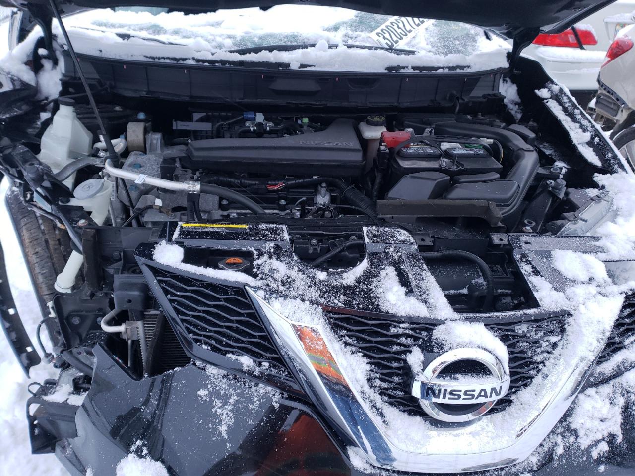 Photo 7 from auction – 2015 NISSAN ROGUE S with VIN KNMAT2MT0FP510926