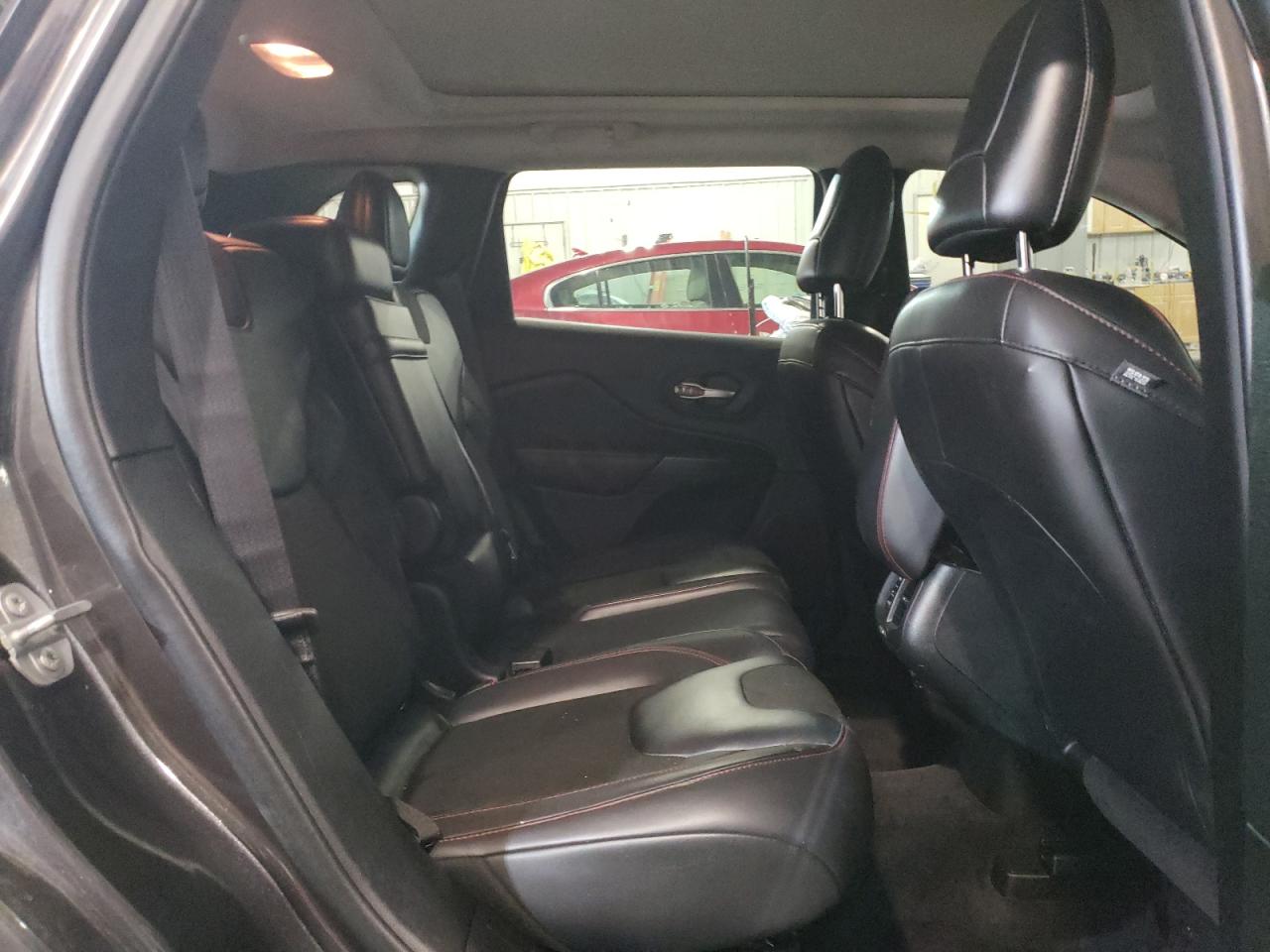 Photo 6 from auction – 2016 JEEP CHEROKEE T with VIN 1C4PJMBS5GW238807