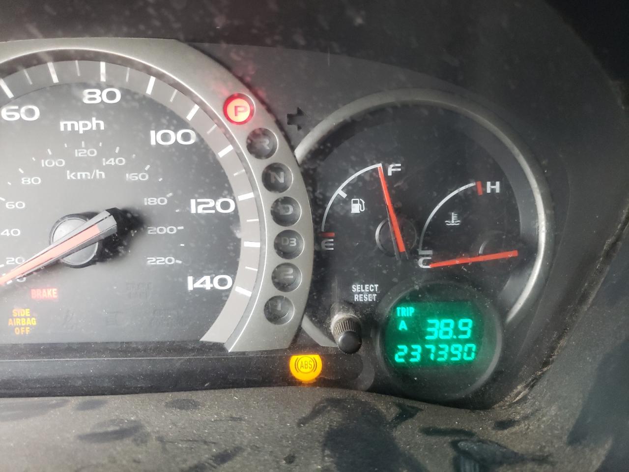 Photo 8 from auction – 2004 HONDA PILOT EX with VIN 2HKYF18494H544522