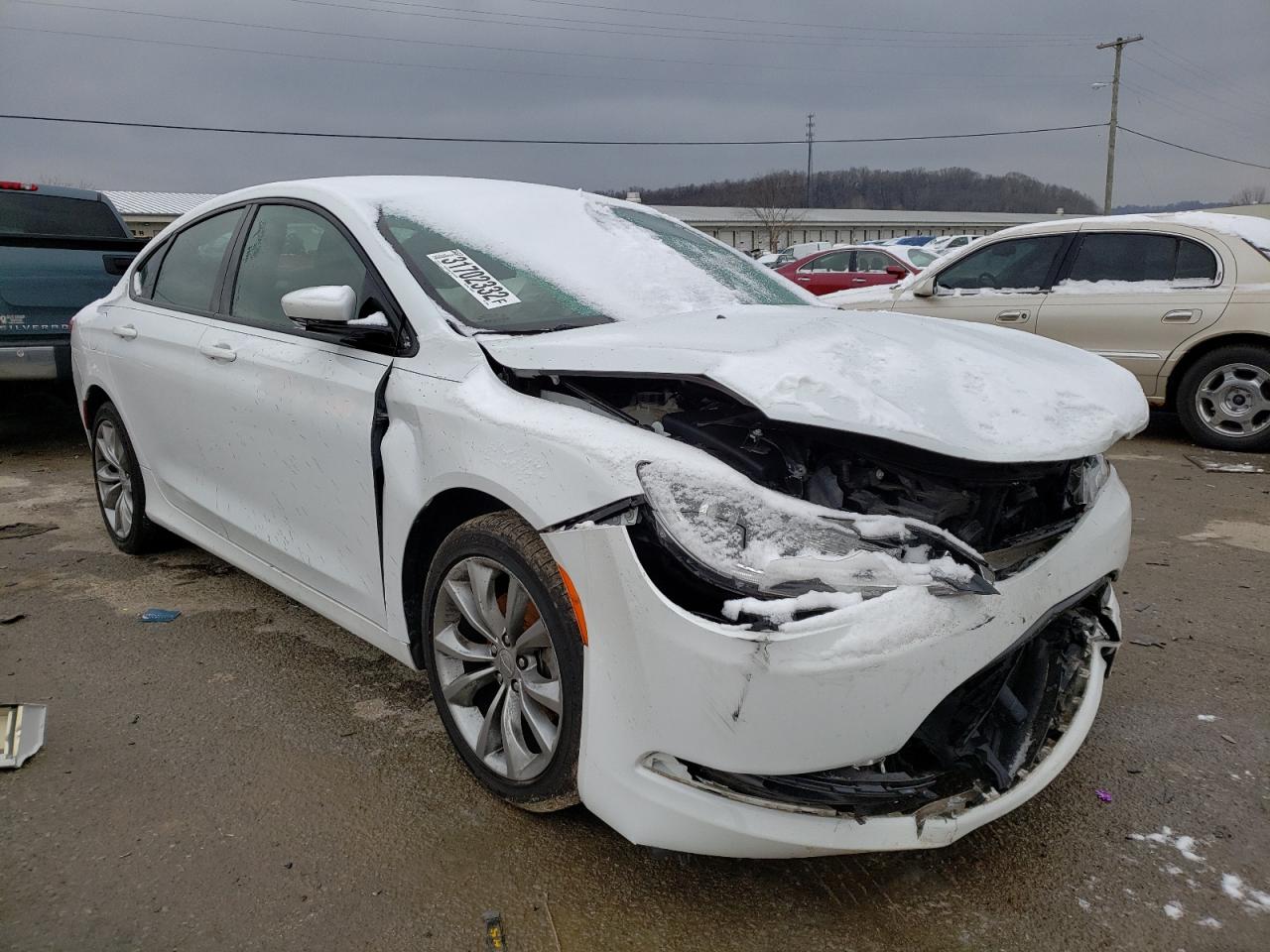 CHRYSLER 200 S 2016 with VIN 1C3CCCBB2GN107606 - Photo from auction