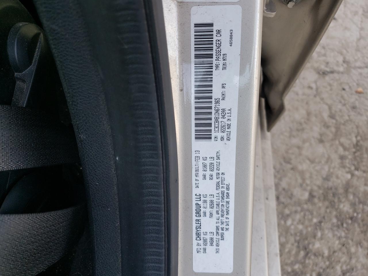 Photo 10 from auction – 2013 CHRYSLER 200 LX with VIN 1C3CCBAB1DN671965