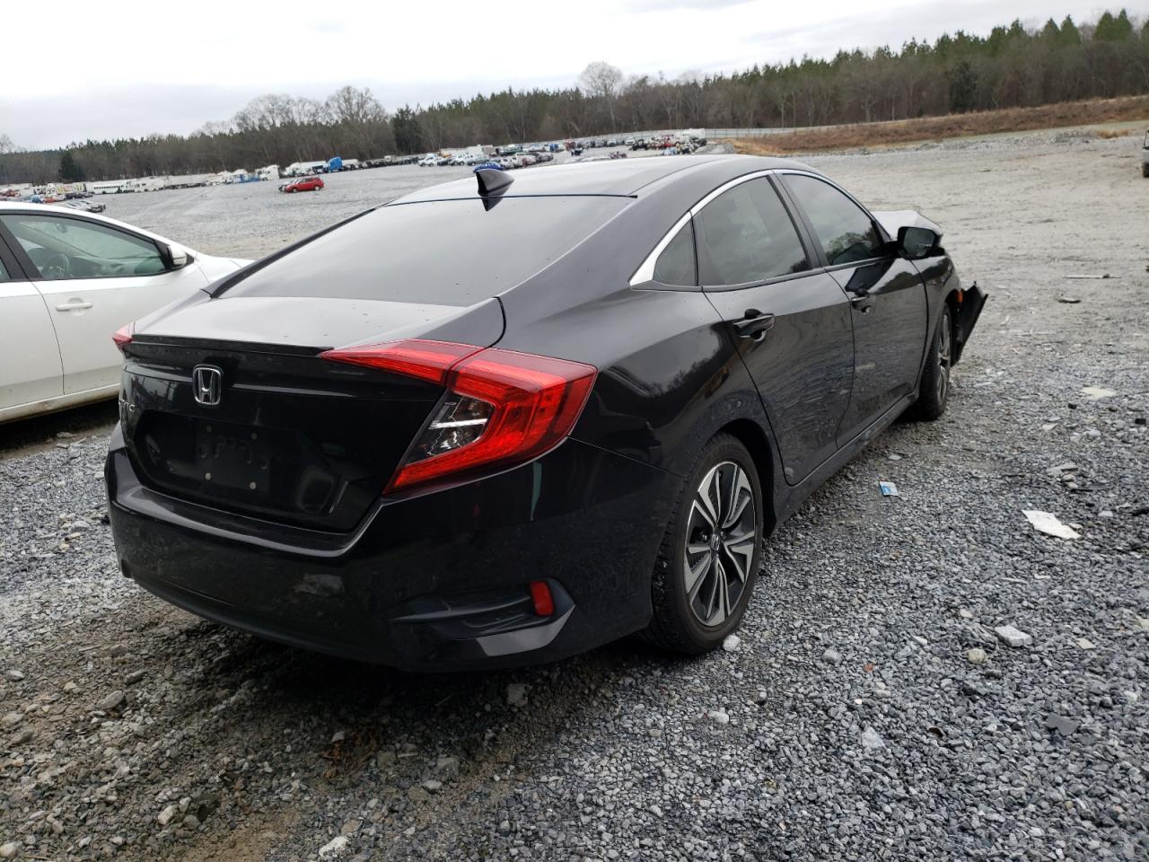 Photo 4 from auction – 2018 HONDA CIVIC with VIN JHMFC1F70JX023264