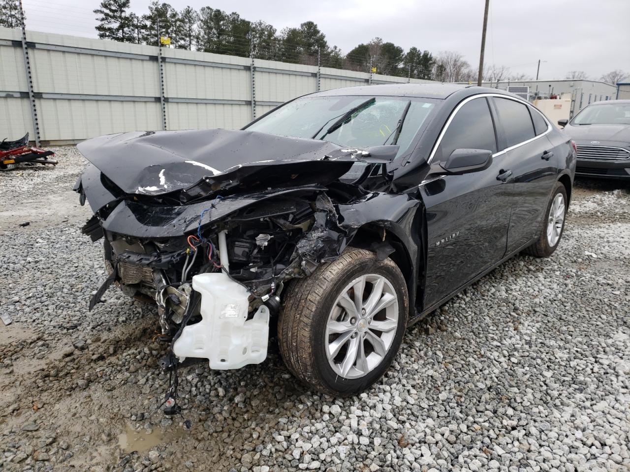 Photo 2 from auction – 2020 CHEVROLET MALIBU LT with VIN 1G1ZD5ST5LF006533