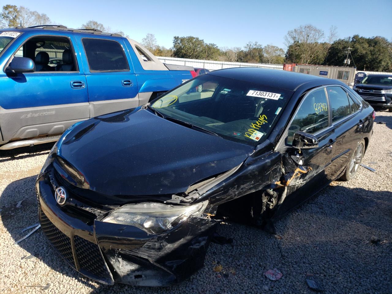 Photo 2 from auction – 2017 TOYOTA CAMRY LE with VIN 4T1BF1FK3HU331841