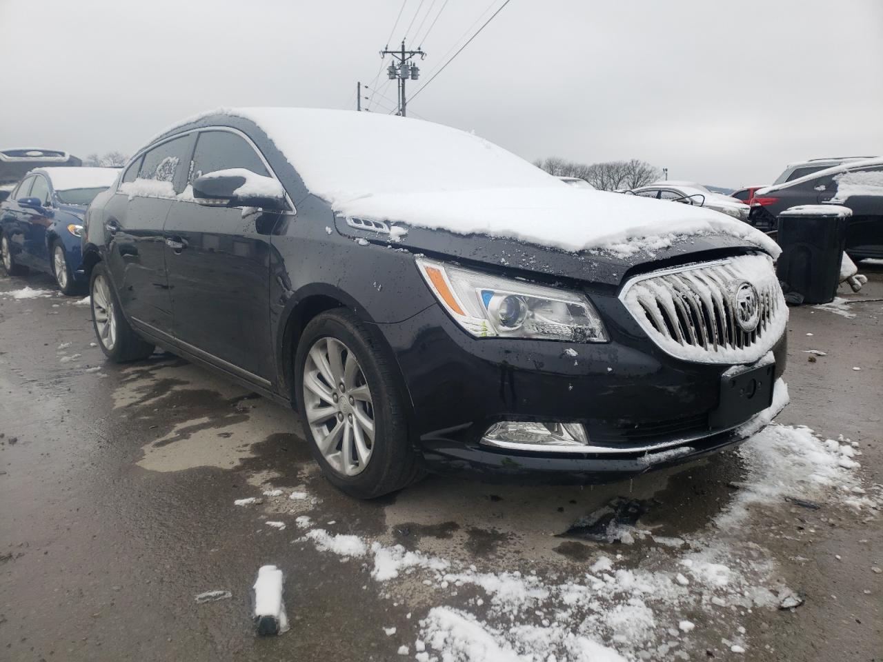 BUICK LACROSSE 2015 with VIN 1G4GB5G3XFF313404 - Photo from auction