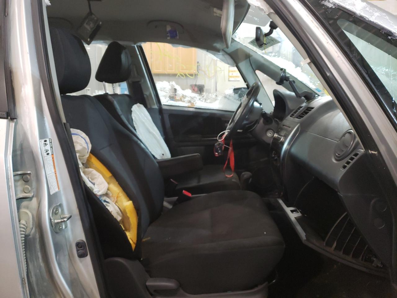 Photo 5 from auction – 2011 SUZUKI SX4 LE with VIN JS2YC5A21B6302202