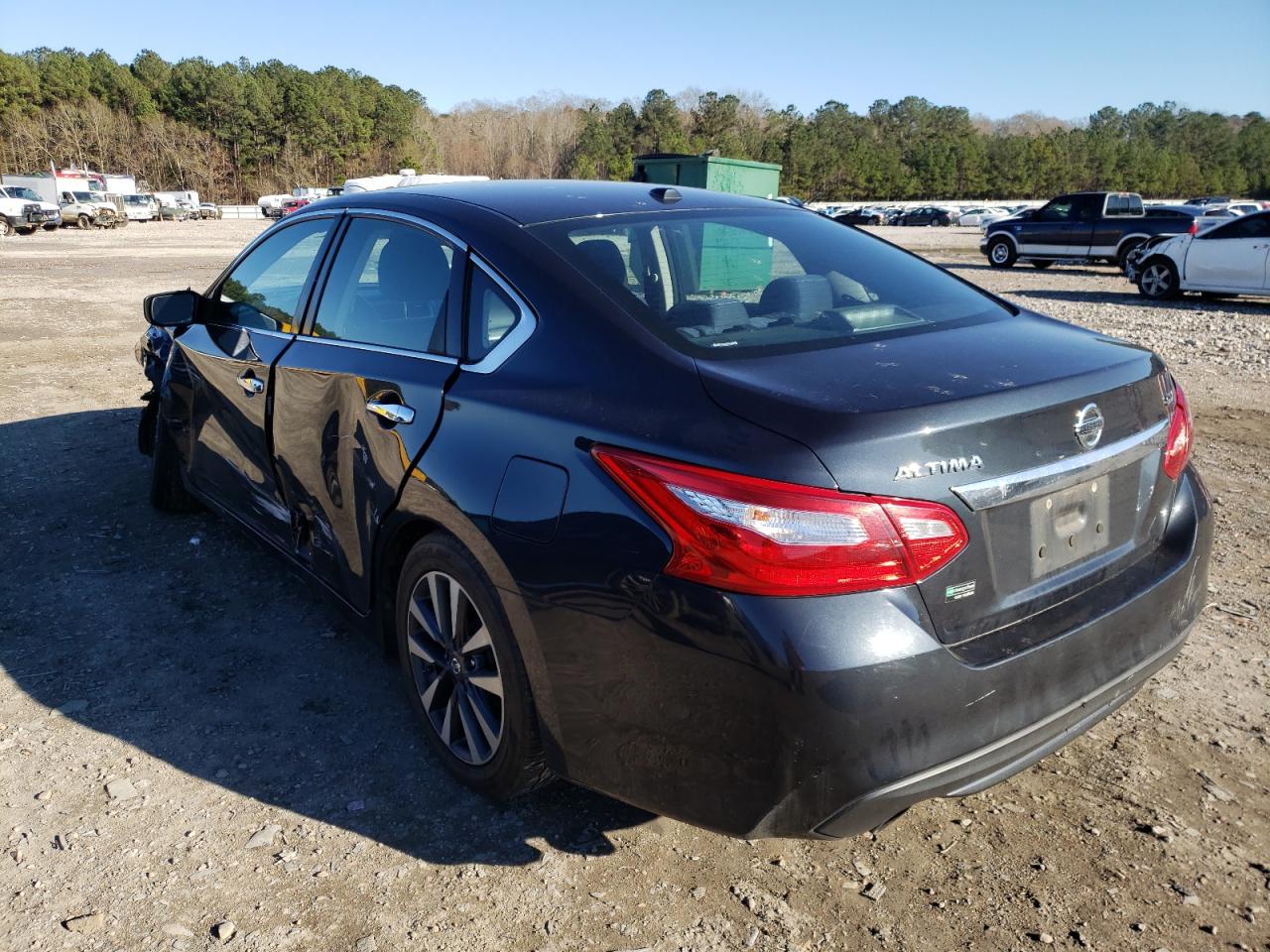 Photo 3 from auction – 2017 NISSAN ALTIMA 2.5 with VIN 1N4AL3AP1HC281007