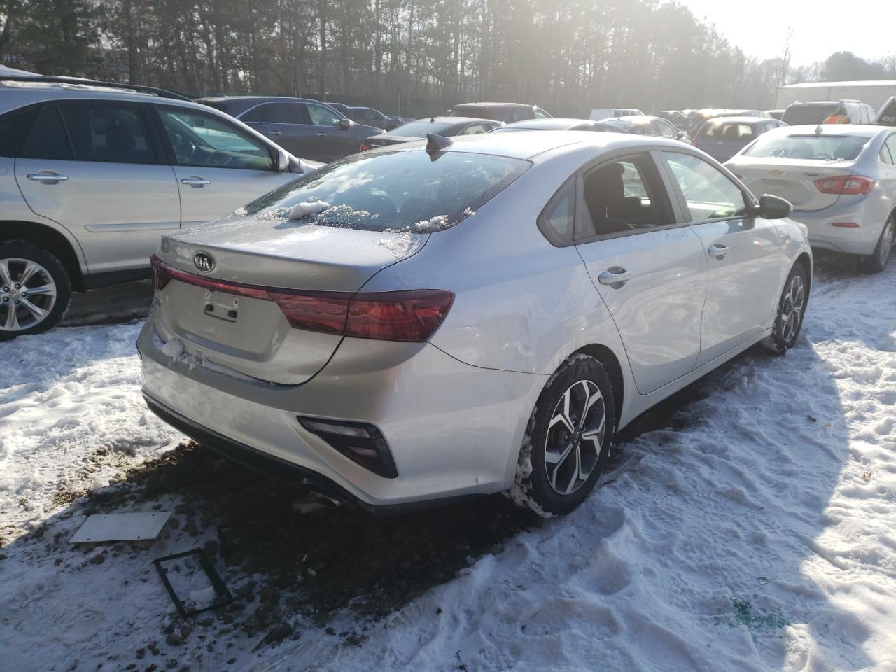 Photo 4 from auction – 2020 KIA FORTE FE with VIN 3KPF24AD8LE157350