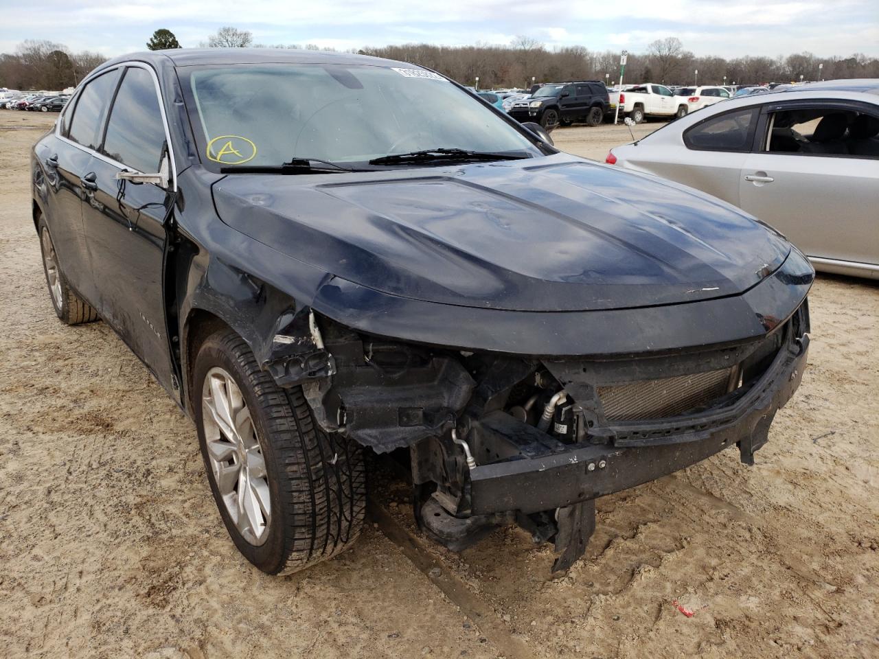 CHEVROLET IMPALA LT 2018 with VIN 2G1105S39J9120677 - Photo from auction