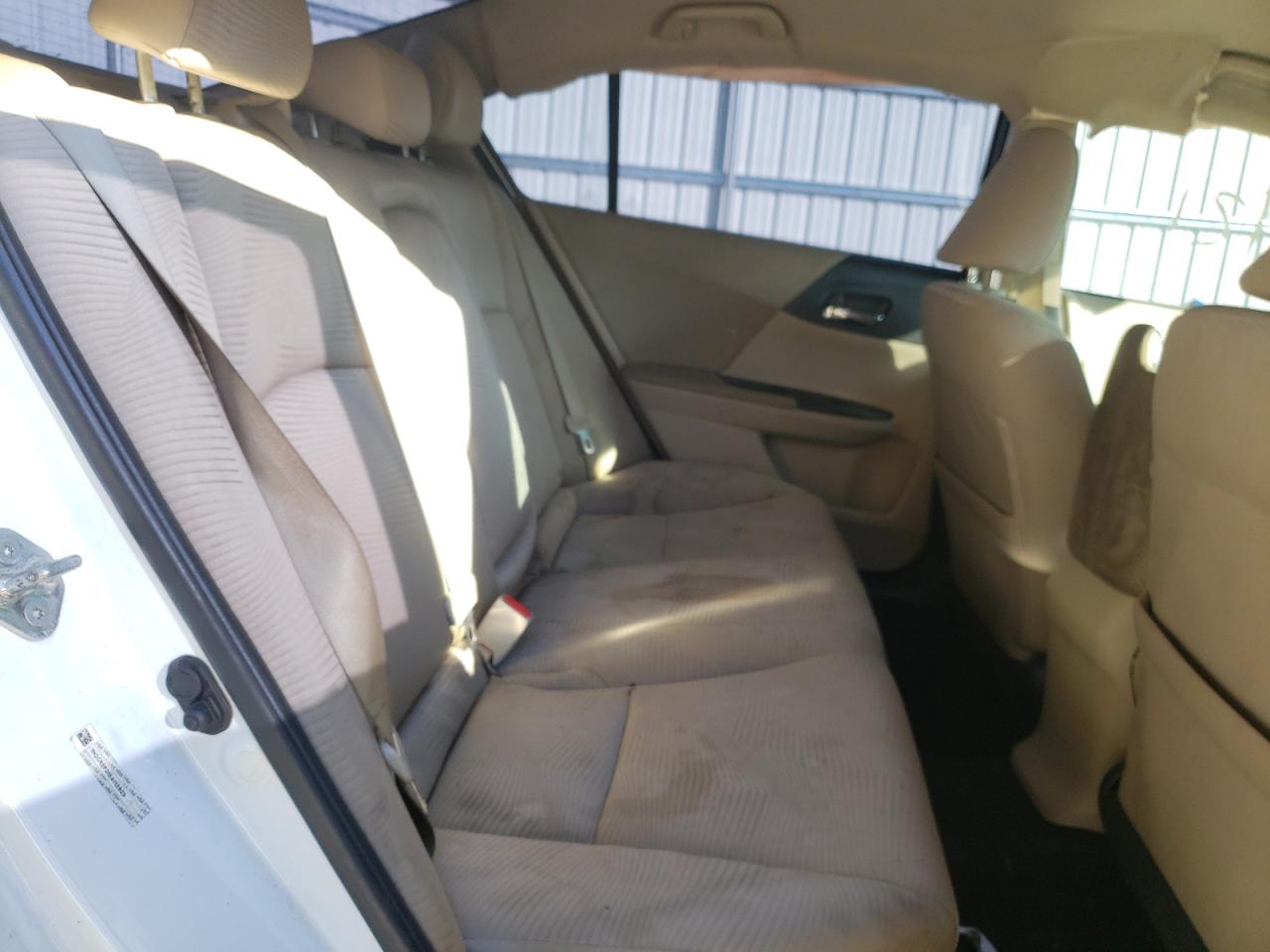 Photo 6 from auction – 2014 HONDA ACCORD LX with VIN 1HGCR2F31EA112809