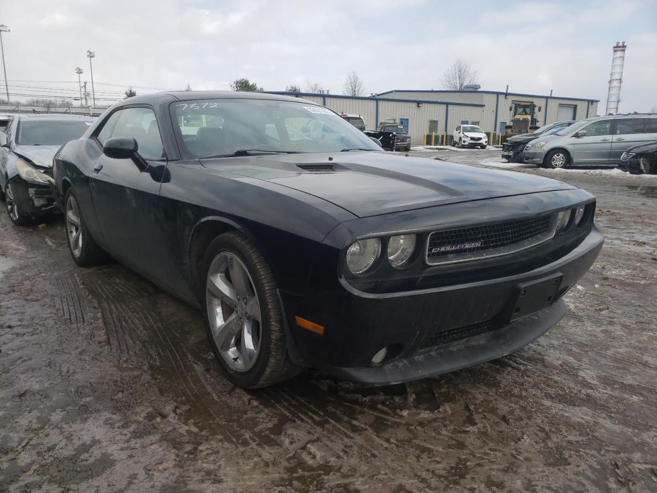 DODGE CHALLENGER 2013 with VIN 2C3CDYAG2DH524106 - Photo from auction