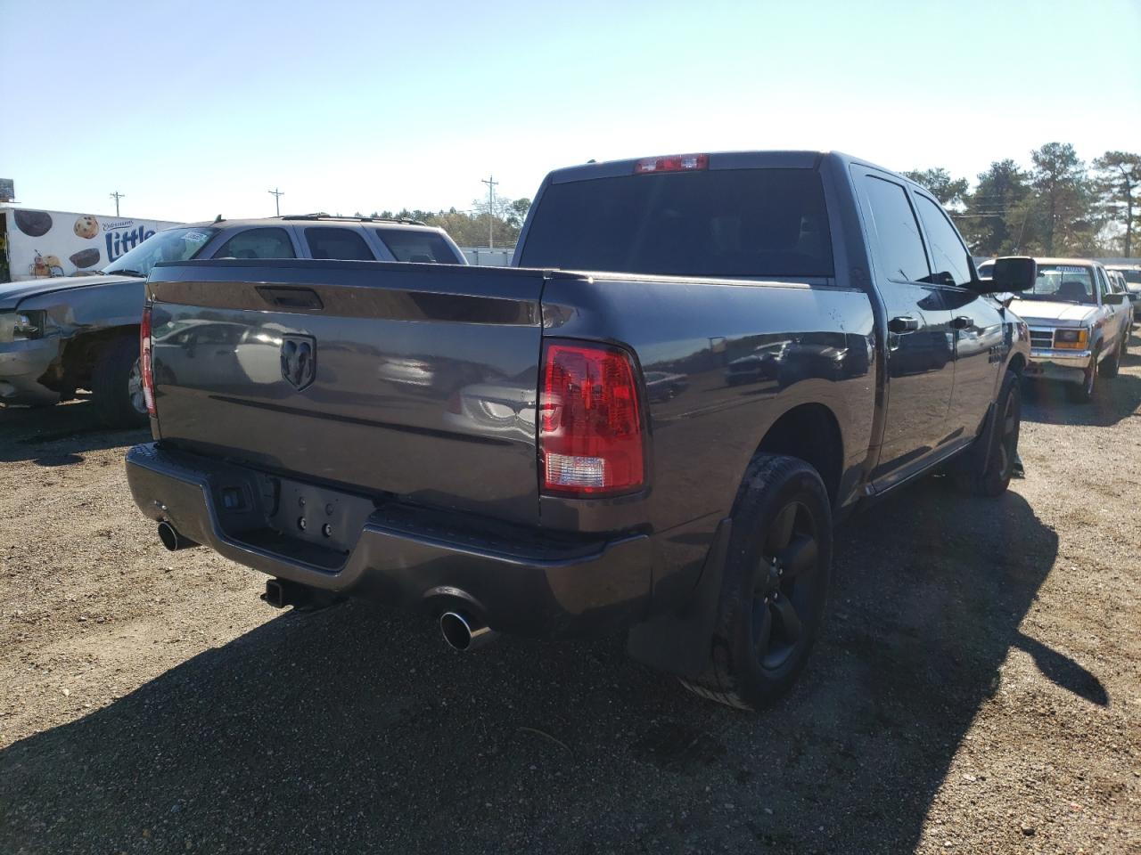 Photo 4 from auction – 2019 RAM 1500 CLASS with VIN 1C6RR6KT4KS562621
