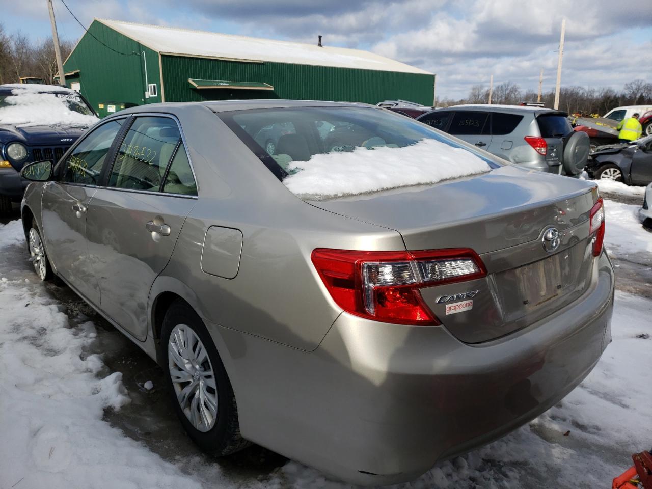 Photo 3 from auction – 2014 TOYOTA CAMRY L with VIN 4T4BF1FK7ER364021